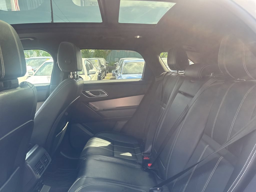 Used 2020 Land Rover Range Rover Velar R-Dynamic S AWD/4WD image 30
