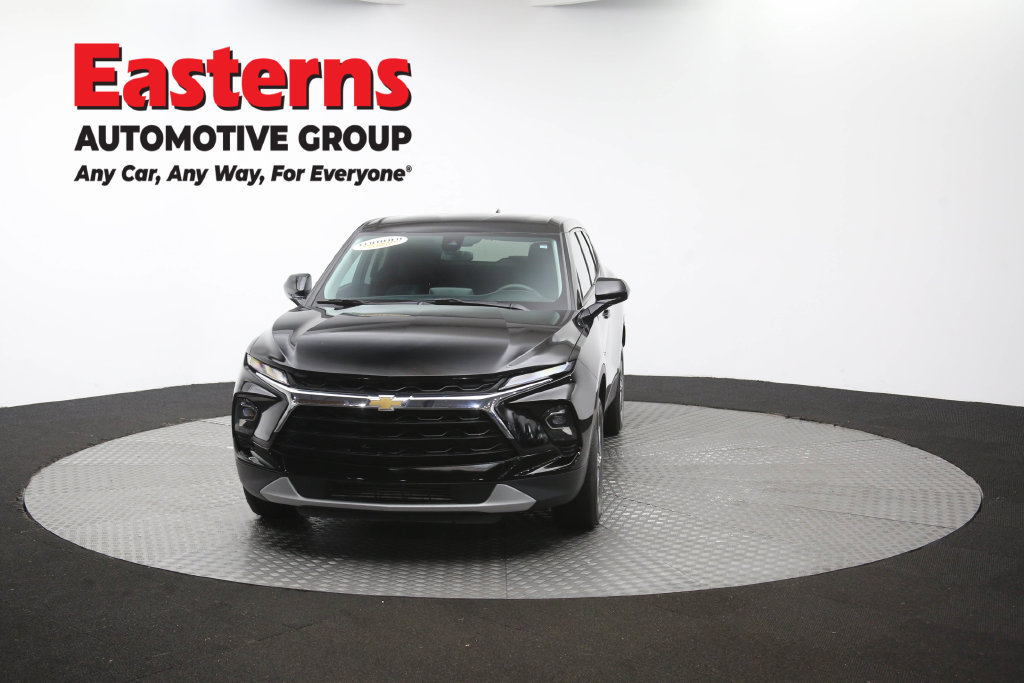 Used 2025 Chevrolet Blazer LT FWD image 56