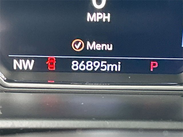 Used 2021 GMC Yukon XL Denali w/ Denali Premium Package image 12