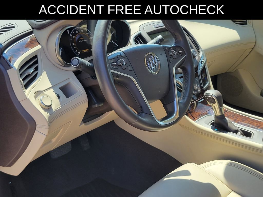 Used 2016 Buick LaCrosse Sport Touring FWD image 17
