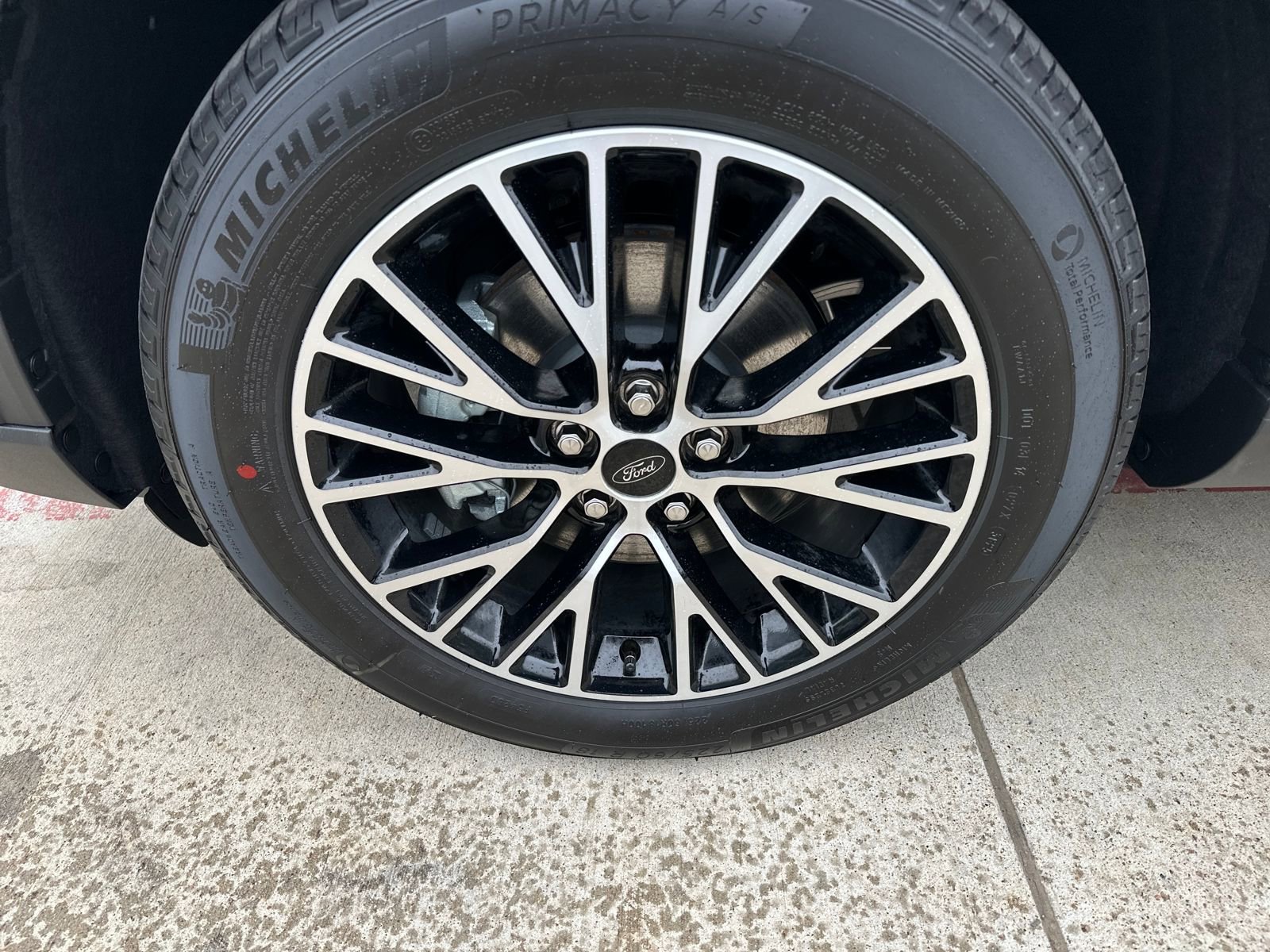 New 2026 Ford Escape SE FWD image 26