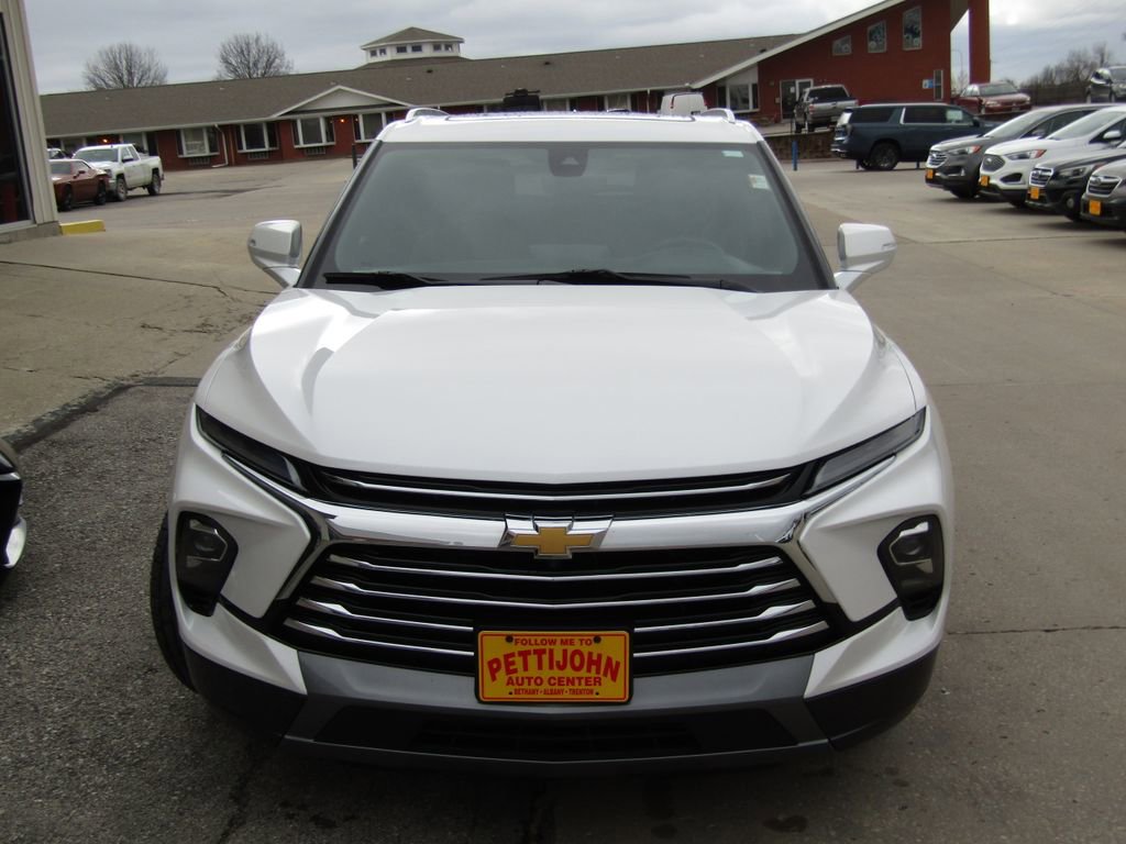 Used 2023 Chevrolet Blazer Premier w/ Driver Confidence II Package image 14