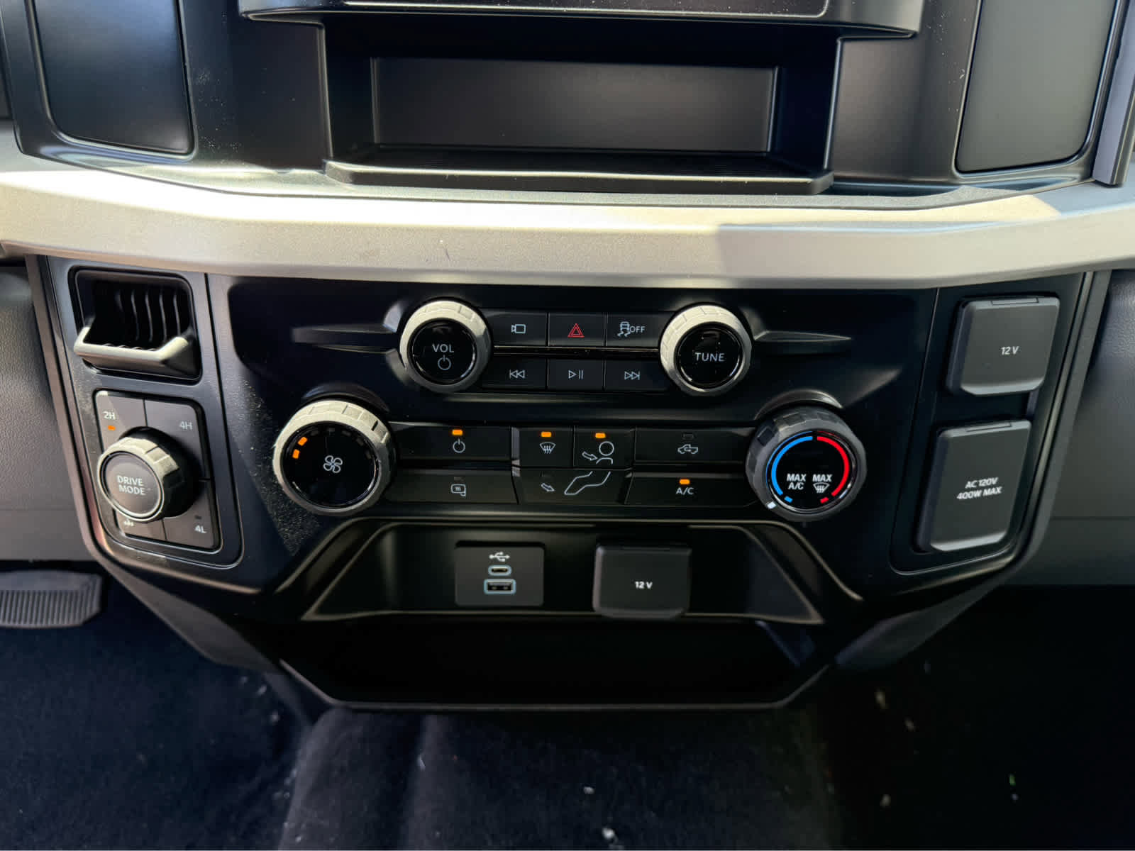 New 2025 Ford F350 XL w/ STX Appearance Package image 15
