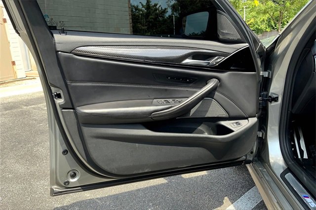 Used 2021 BMW M5 w/ Executive Package image 22