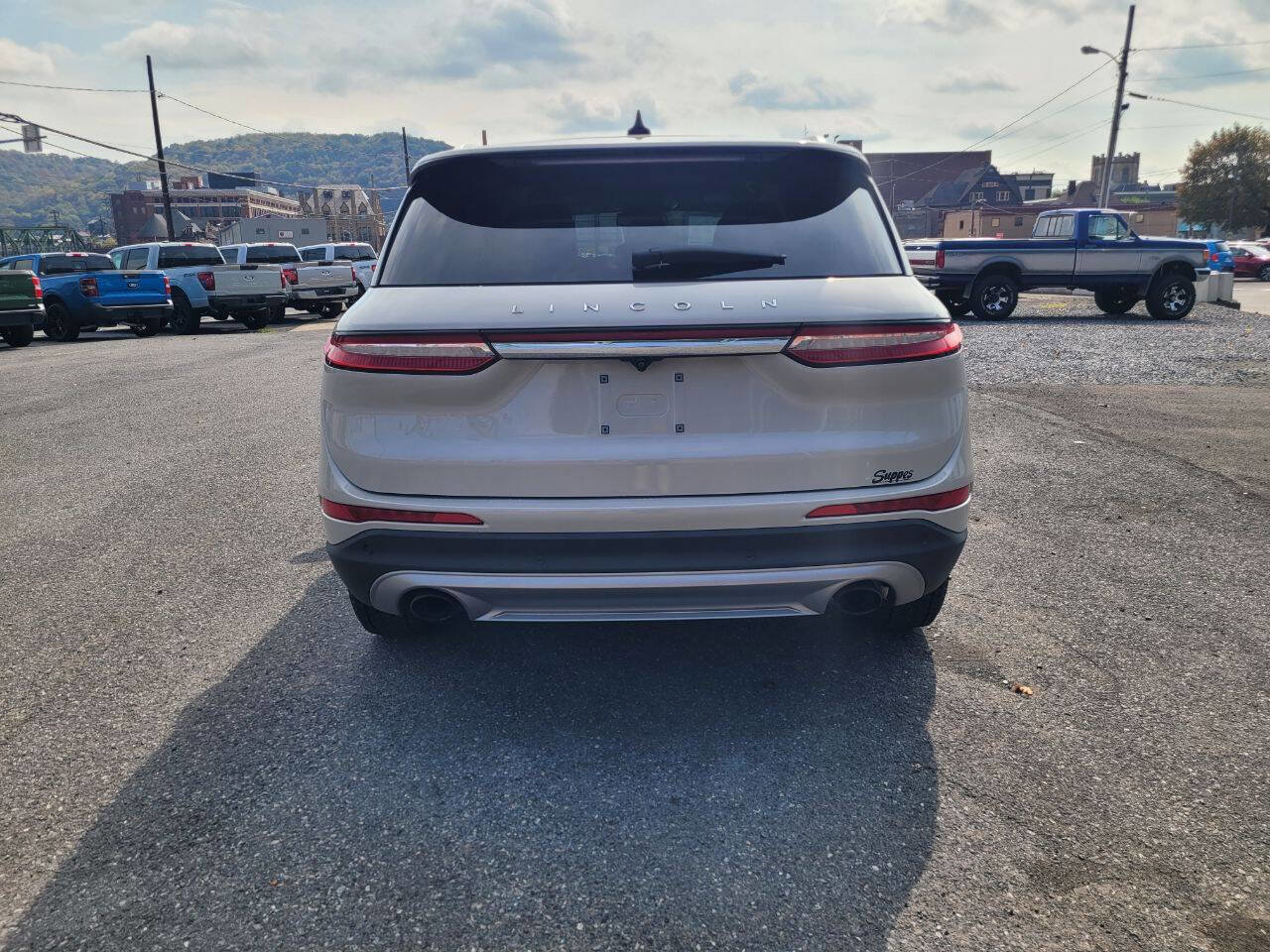 Used 2021 Lincoln Corsair AWD w/ Equipment Group 101A image 7