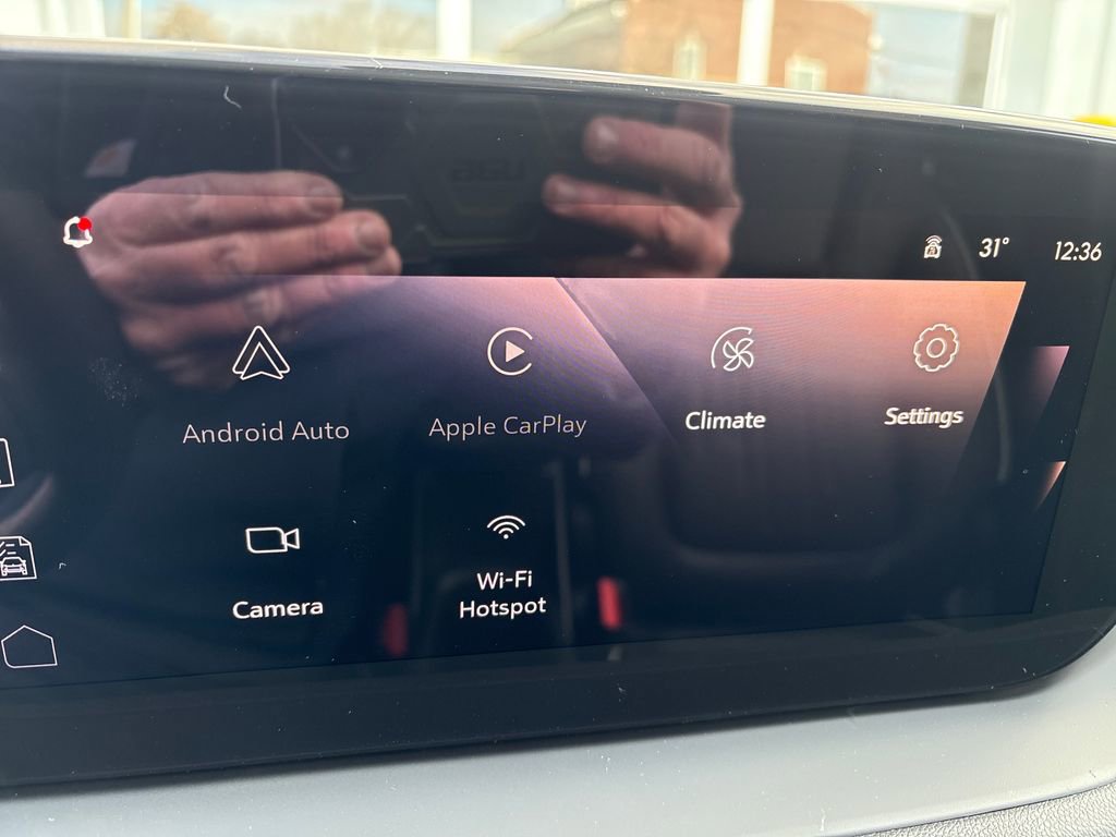 New 2026 Buick Encore GX Avenir w/ Avenir Technology Package image 25