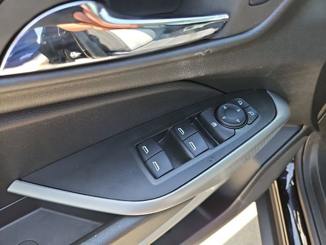 Used 2026 Chevrolet Trax LS FWD image 20