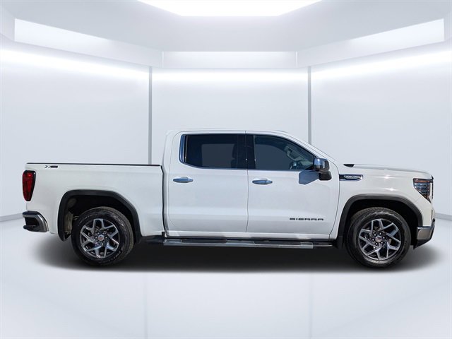 Used 2023 GMC Sierra 1500 SLT w/ SLT Premium Package image 2