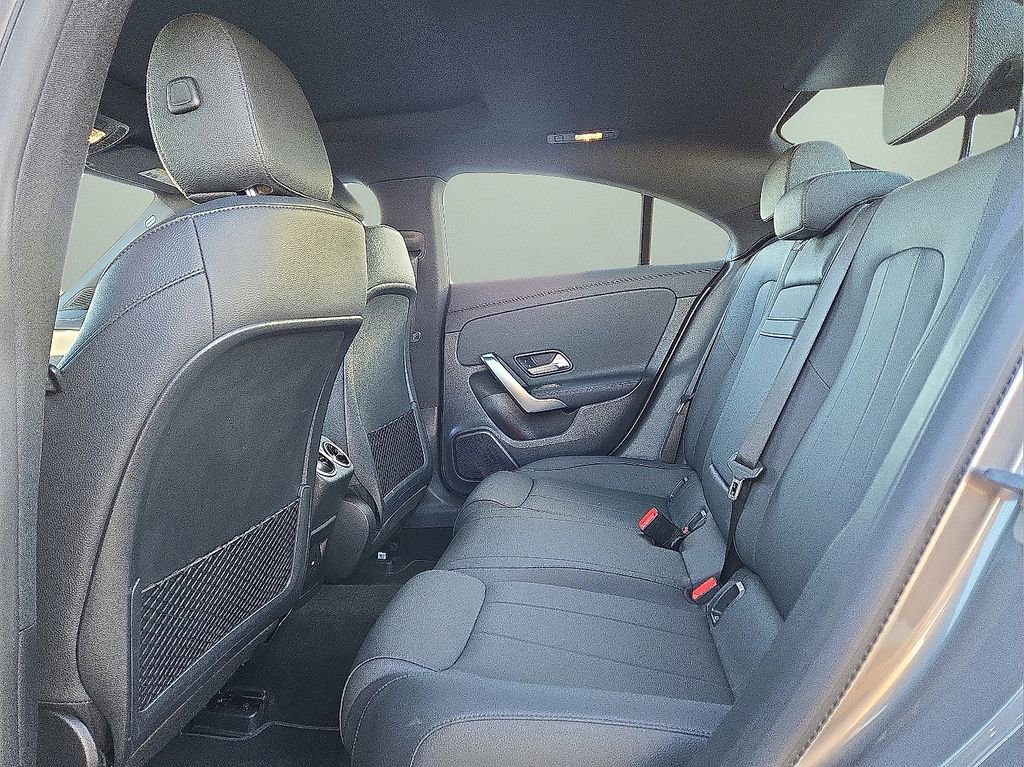 Used 2025 Mercedes-Benz CLA 250 image 15
