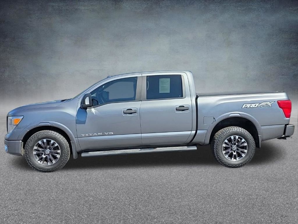 Used 2018 Nissan Titan PRO-4X AWD/4WD image 2