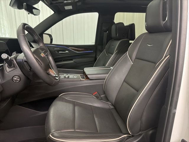 Used 2024 Cadillac Escalade ESV Premium Luxury w/ Performance Package AWD/4WD image 13