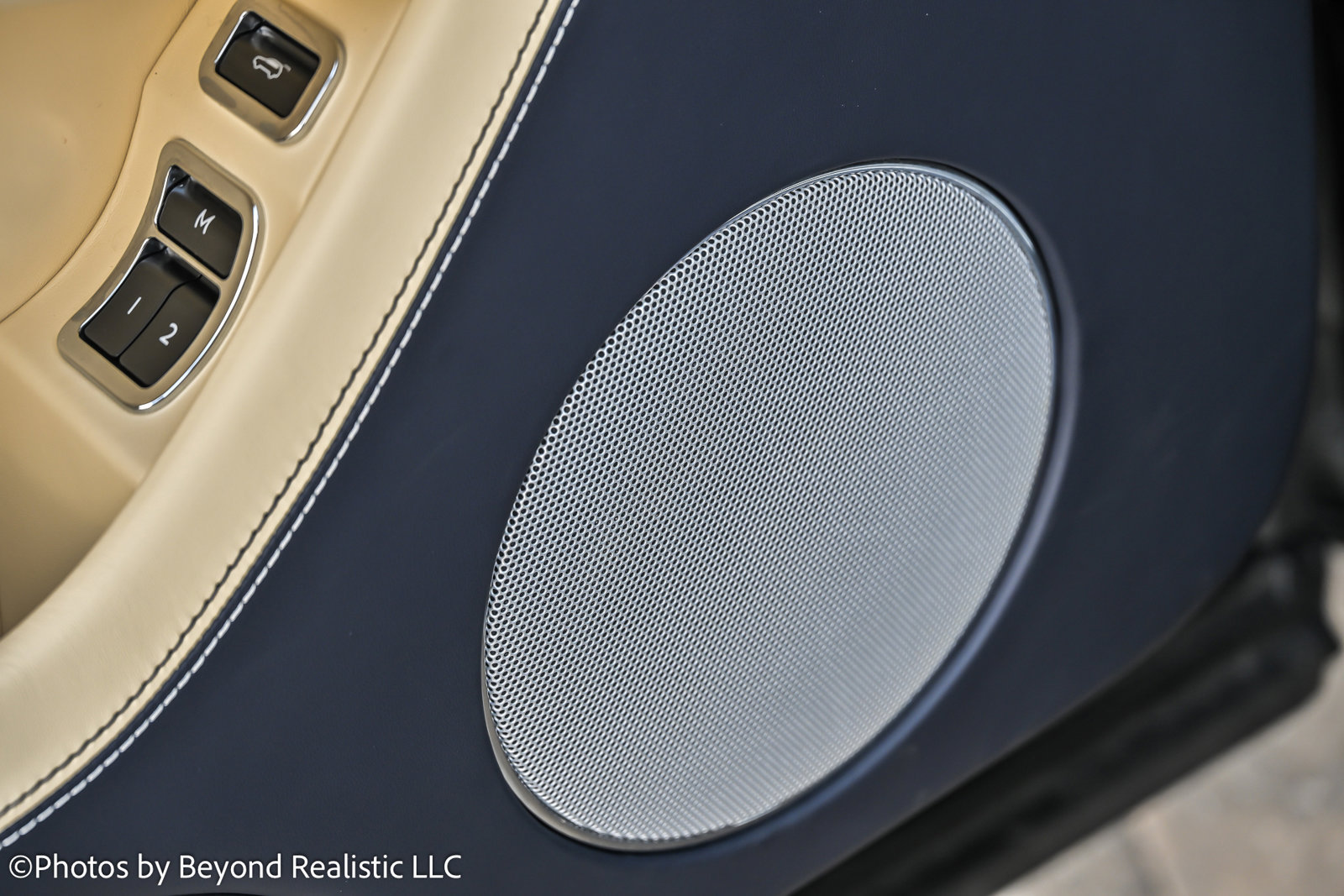 Certified 2023 Bentley Bentayga Extended Wheelbase image 24