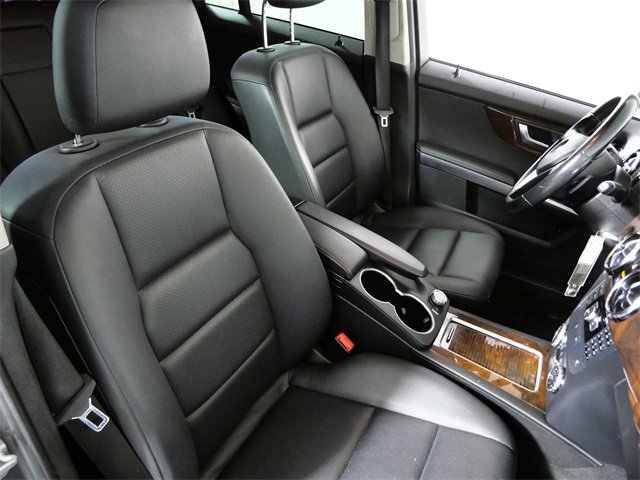 Used 2015 Mercedes-Benz GLK 350 4MATIC image 11