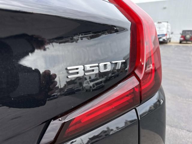 Used 2021 Cadillac XT4 Premium Luxury image 4