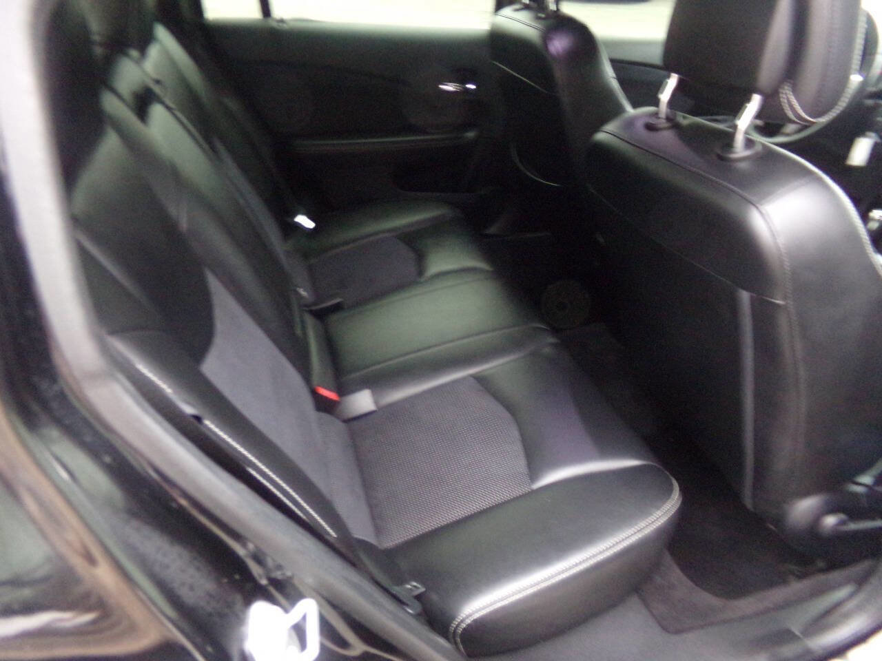 Used 2014 Chrysler 200 Limited w/ Sun/Sound Group FWD image 29
