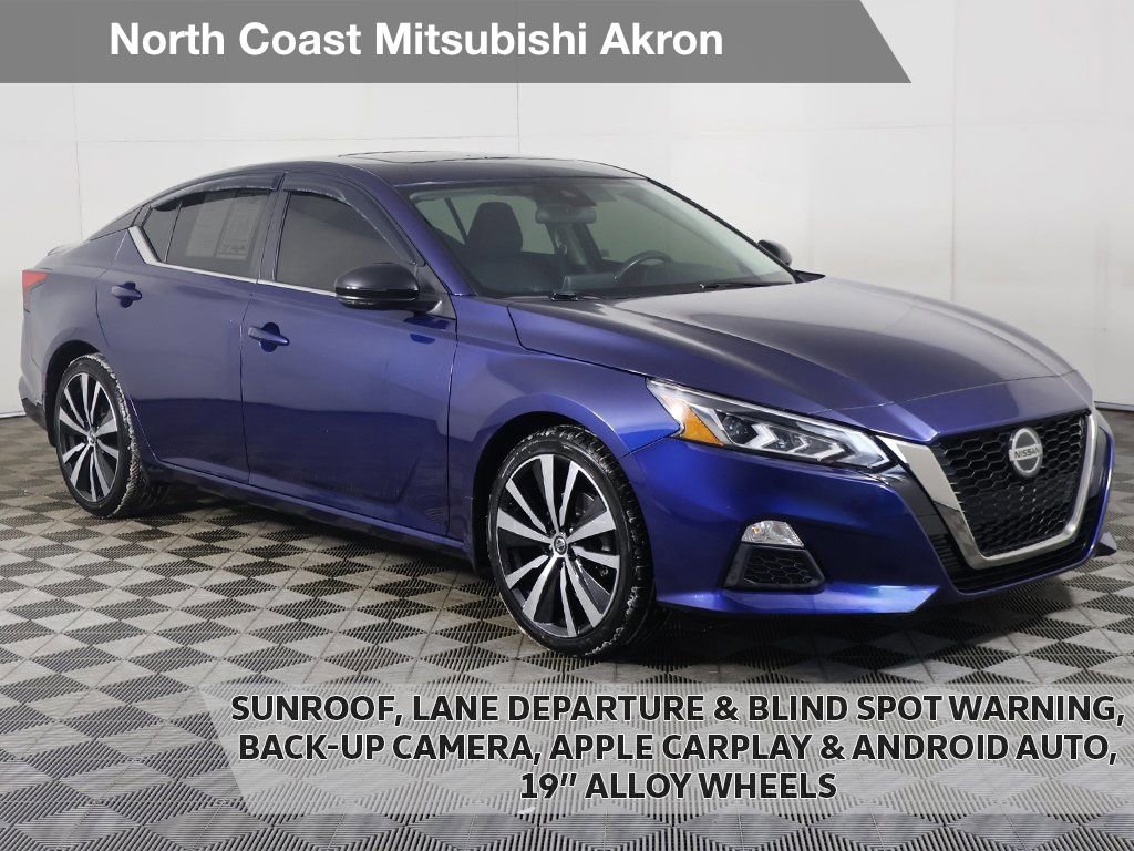 Used 2022 Nissan Altima 2.0 SR image 1