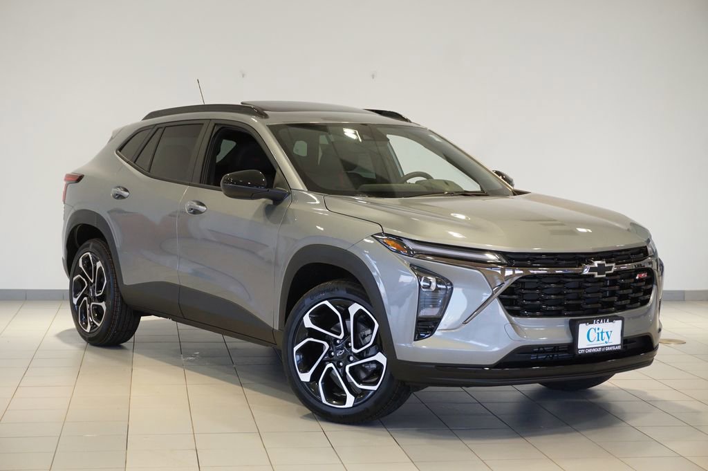 New 2026 Chevrolet Trax RS w/ Sunroof Package image 3