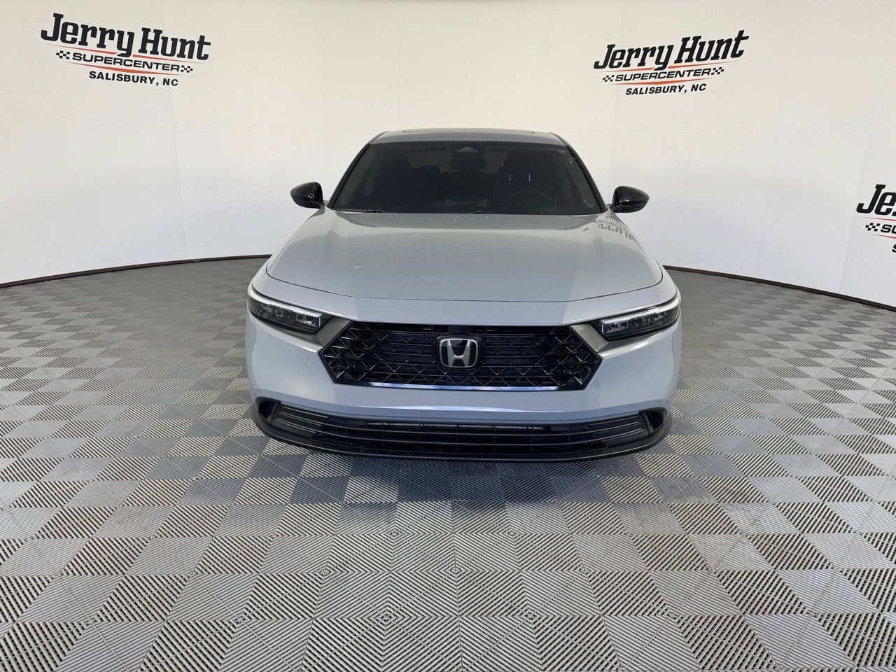 Used 2025 Honda Accord SE image 7