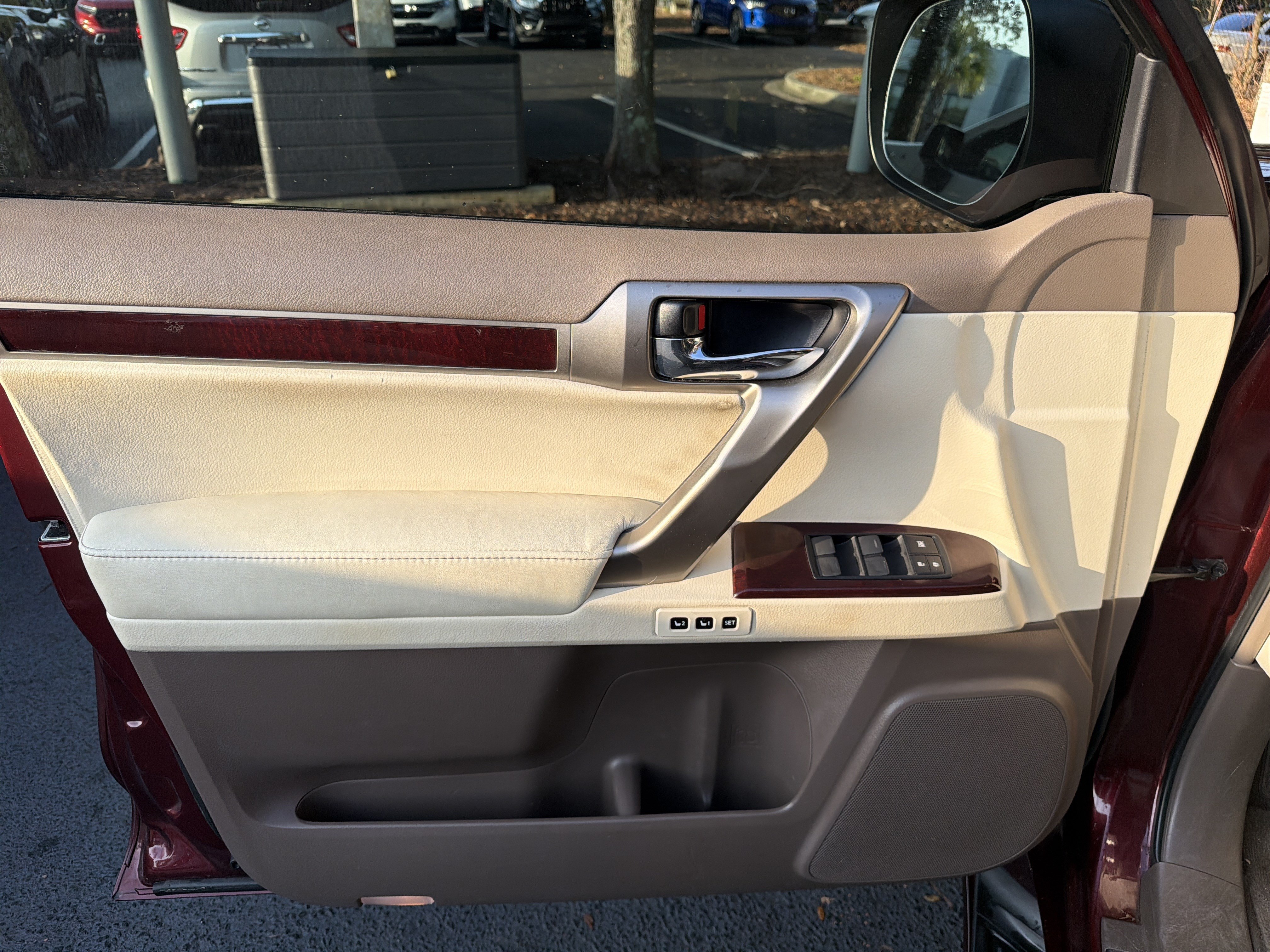 Used 2017 Lexus GX 460 Premium w/ Premium Package AWD/4WD image 13