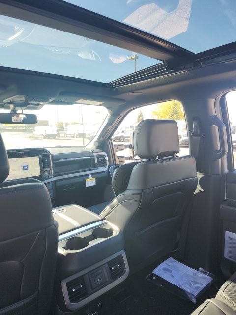 New 2026 Ford F250 Platinum image 32