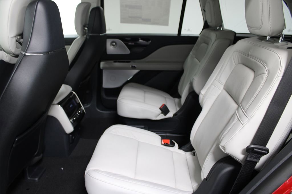 New 2026 Lincoln Aviator Reserve image 25