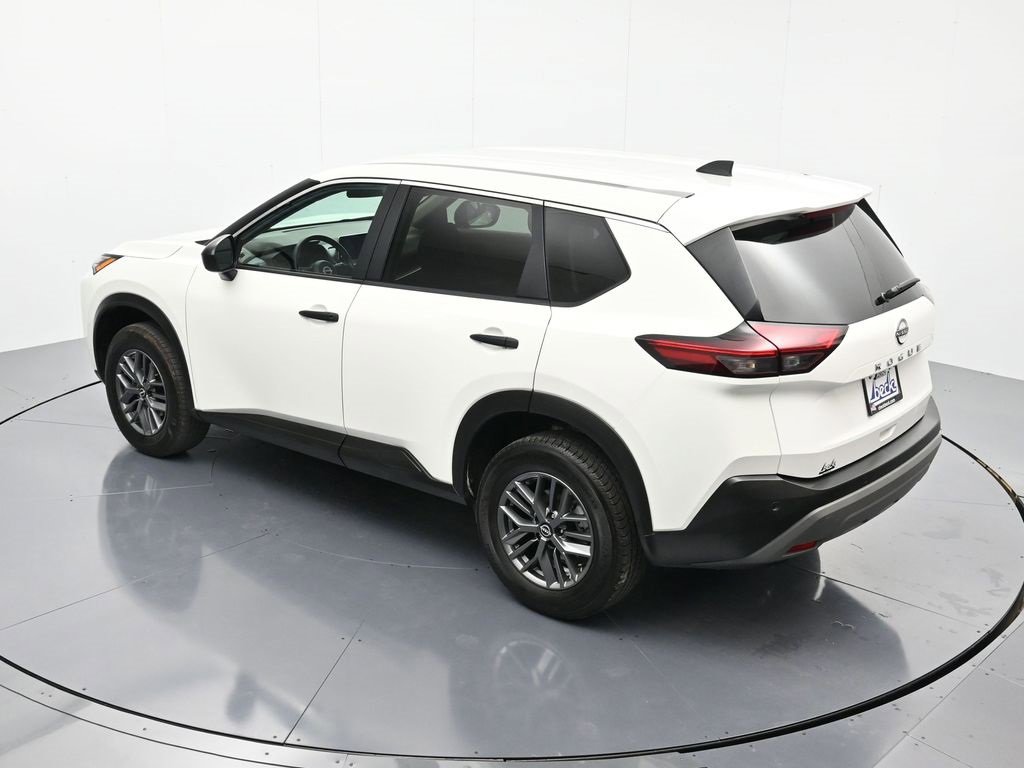 Certified 2023 Nissan Rogue S image 34