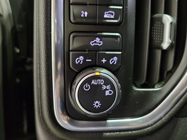 Used 2019 Chevrolet Silverado 1500 LT w/ All-Star Edition image 46