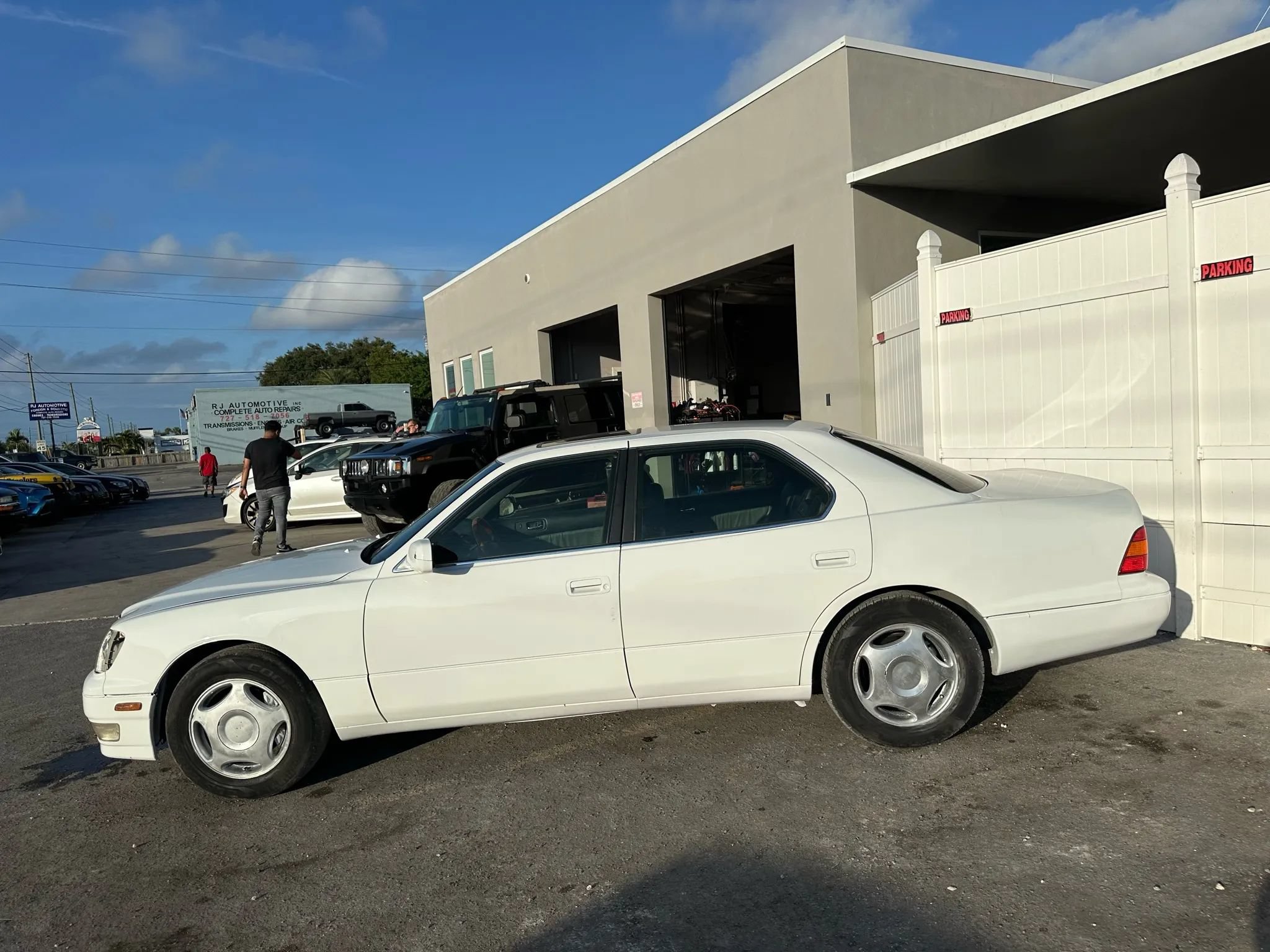 Used 1998 Lexus LS 400 RWD image 17