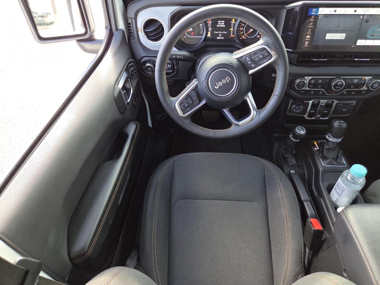 Used 2024 Jeep Wrangler Unlimited Sahara w/ Safety Group AWD/4WD image 24