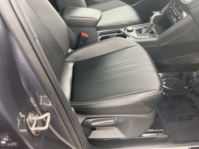 Used 2024 Volkswagen Tiguan SE R-Line AWD/4WD image 24