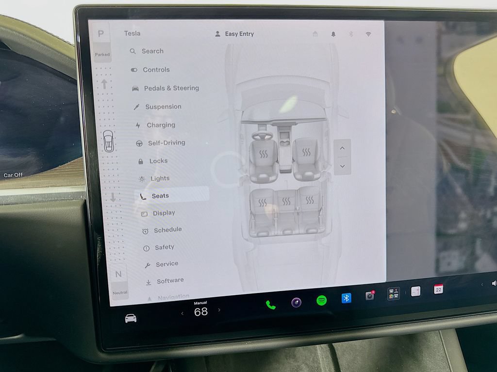 Used 2023 Tesla Model X AWD/4WD image 40