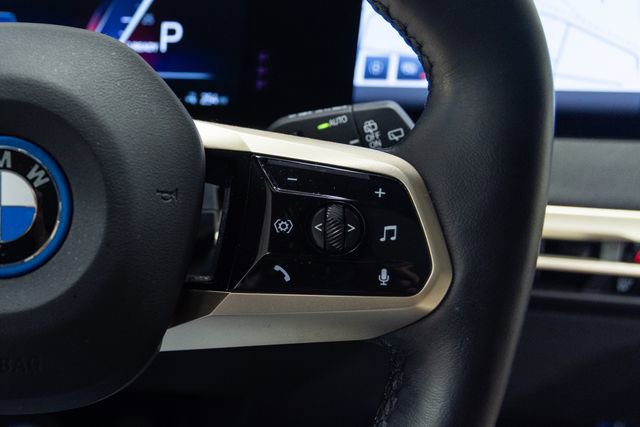 Certified 2023 BMW iX xDrive50 w/ Premium Package image 16