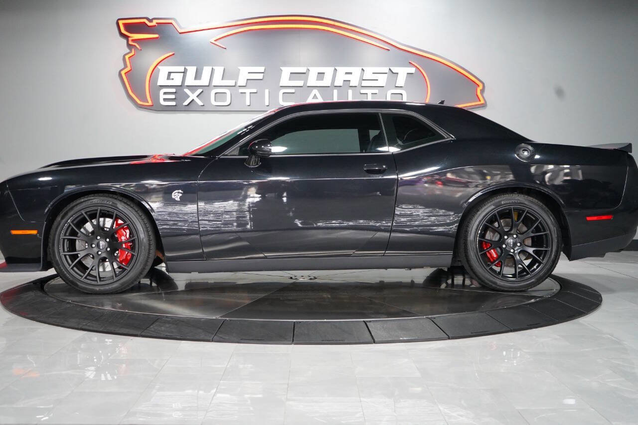 Used 2015 Dodge Challenger SRT Hellcat image 6