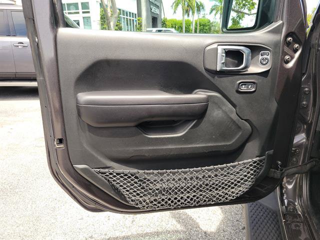 Used 2019 Jeep Wrangler Unlimited Sport S AWD/4WD image 14