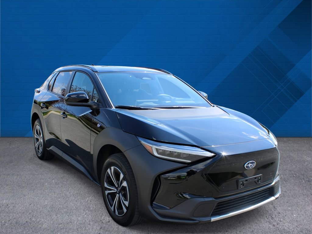 Used 2024 Subaru Solterra Premium image 2