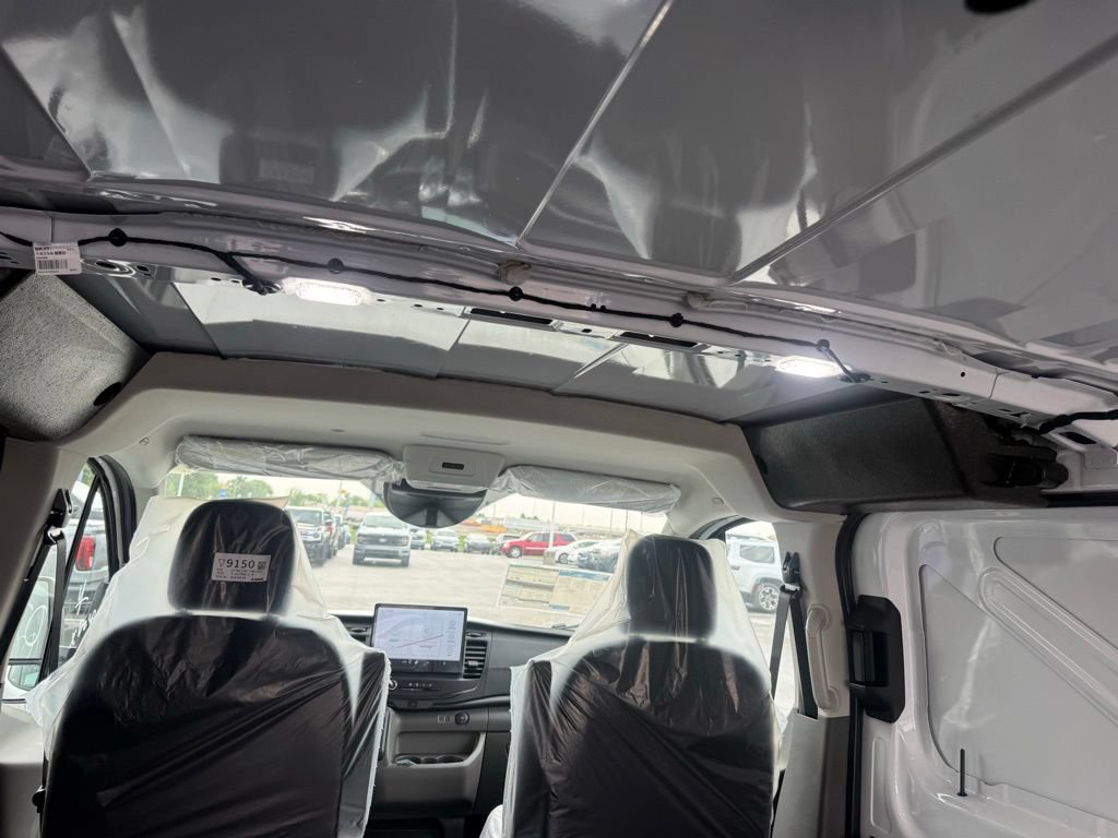 New 2026 Ford Transit 250 Low Roof w/ Load Area Protection Package RWD image 42
