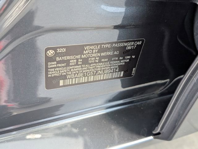 Used 2018 BMW 320i Sedan image 16