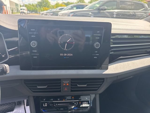 New 2026 Volkswagen Jetta SE FWD image 12