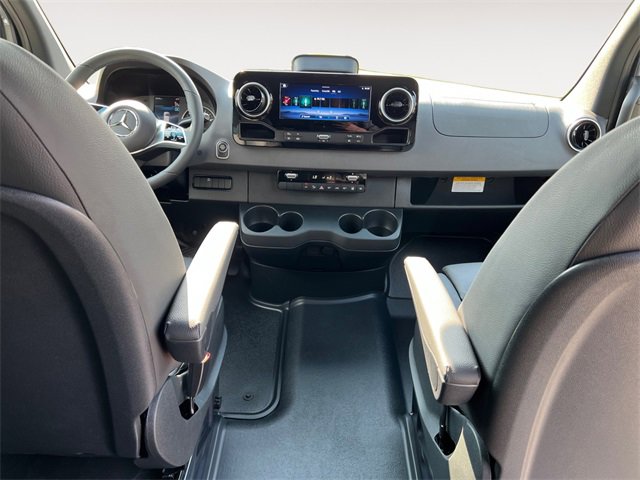 New 2025 Mercedes-Benz Sprinter 2500 image 10