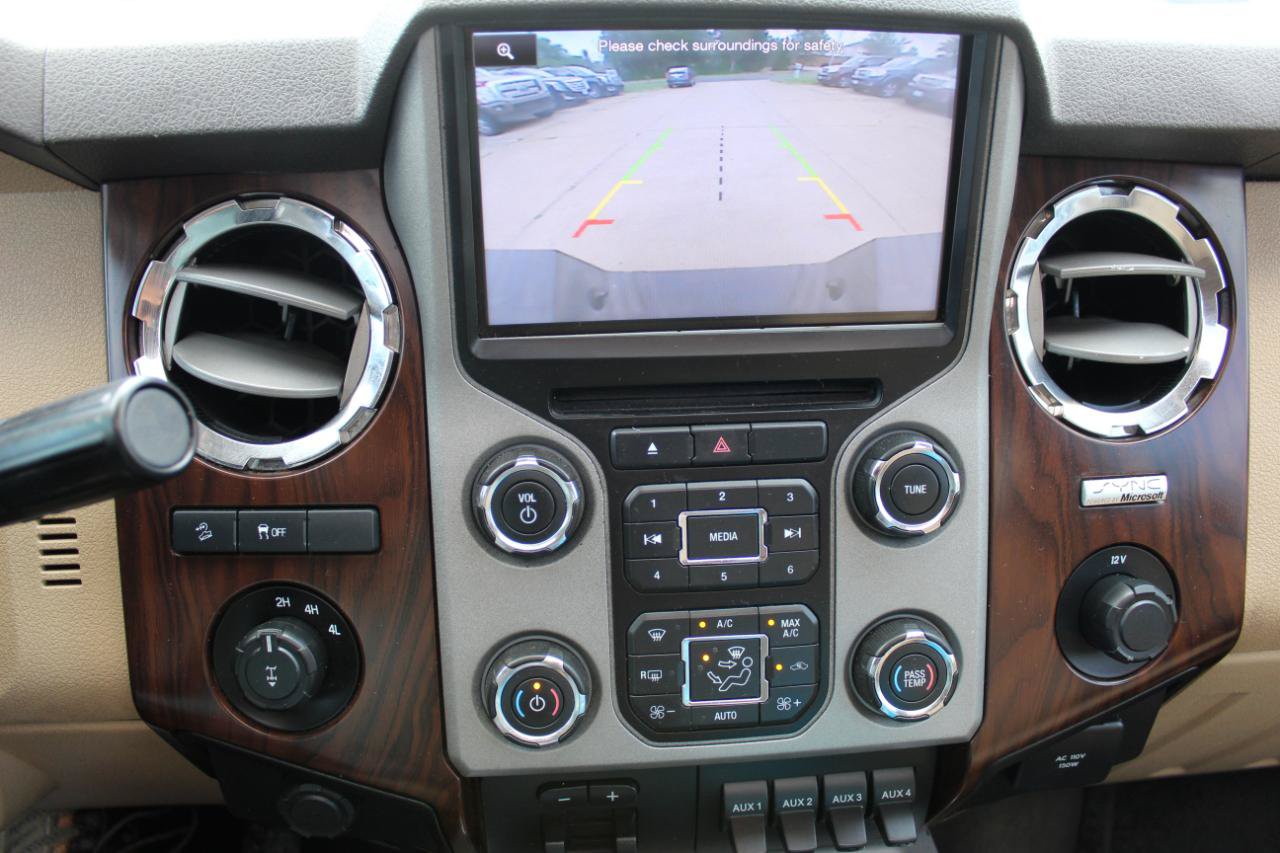 Used 2013 Ford F250 Lariat w/ Lariat Ultimate Pkg AWD/4WD image 33