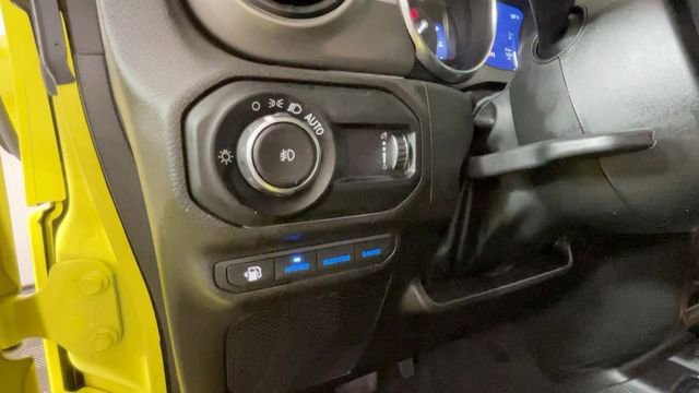 Used 2023 Jeep Wrangler Unlimited AWD/4WD image 19