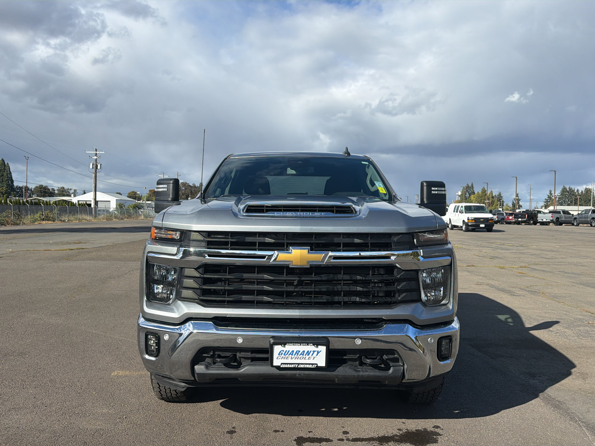 Used 2025 Chevrolet Silverado 2500 LT w/ Safety Package AWD/4WD image 2