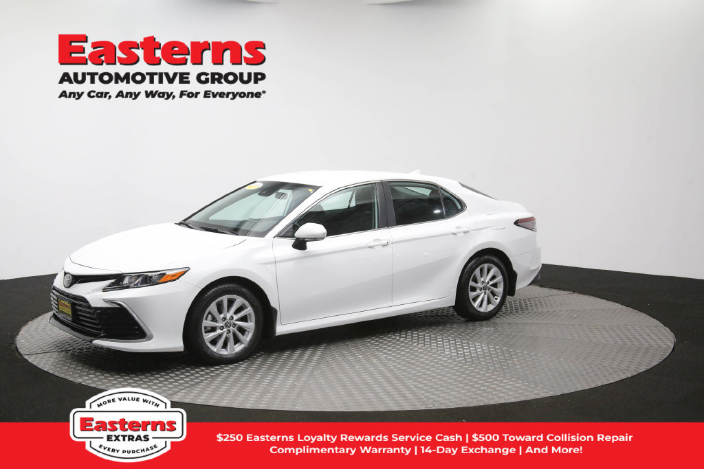 Used 2024 Toyota Camry LE FWD image 60