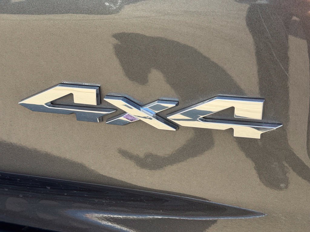 Used 2022 RAM 1500 Laramie AWD/4WD image 8