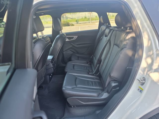 Used 2018 Audi Q7 2.0T Premium Plus w/ Premium Plus Package AWD/4WD image 34