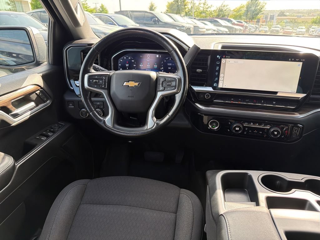Used 2022 Chevrolet Silverado 1500 LT RWD image 31
