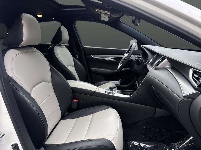 Used 2023 INFINITI QX55 Luxe w/ Cargo Package image 29