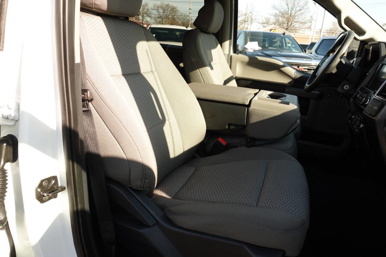 Used 2022 Ford F350 XLT w/ XLT Value Package image 35