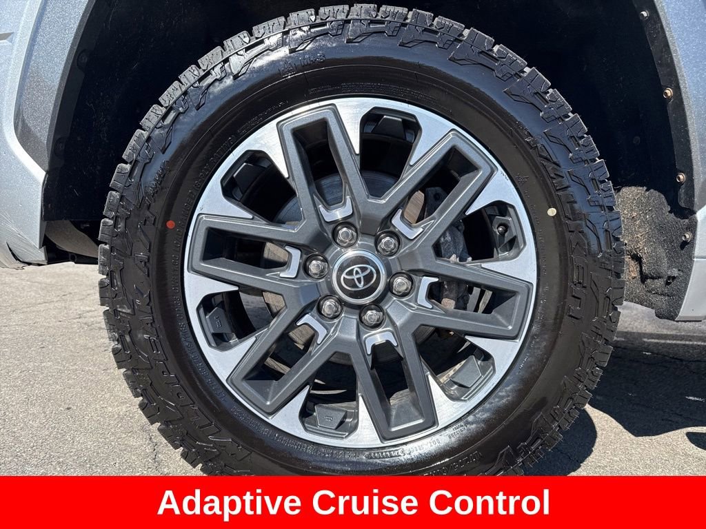 Used 2022 Toyota Tundra Limited image 11