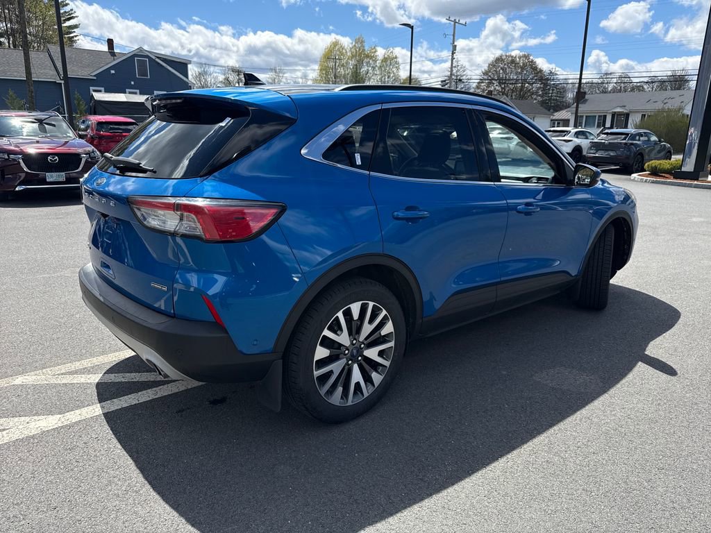 Used 2020 Ford Escape Titanium AWD/4WD image 5